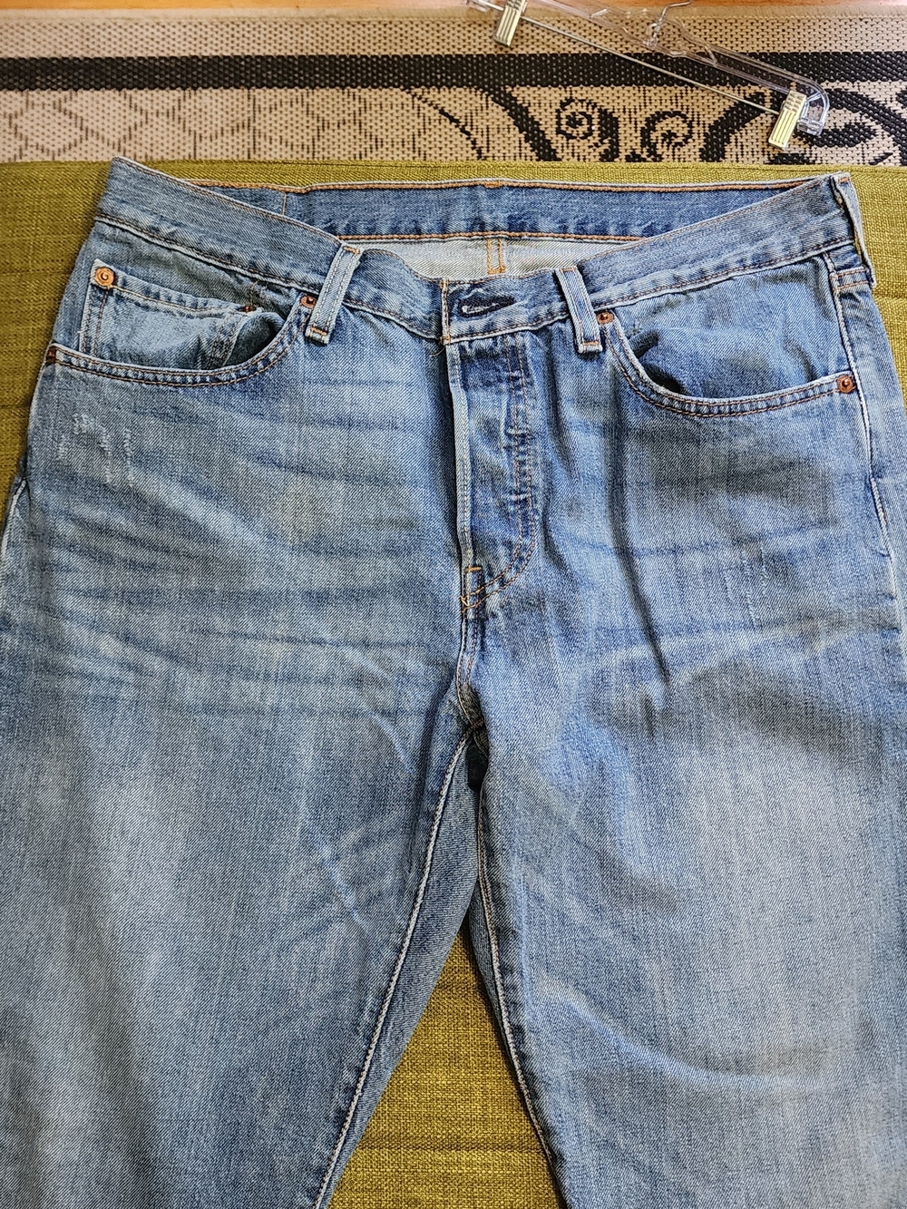 Levis 501 Womens W29 Light Wash Butron Fly Straight Leg Jeans